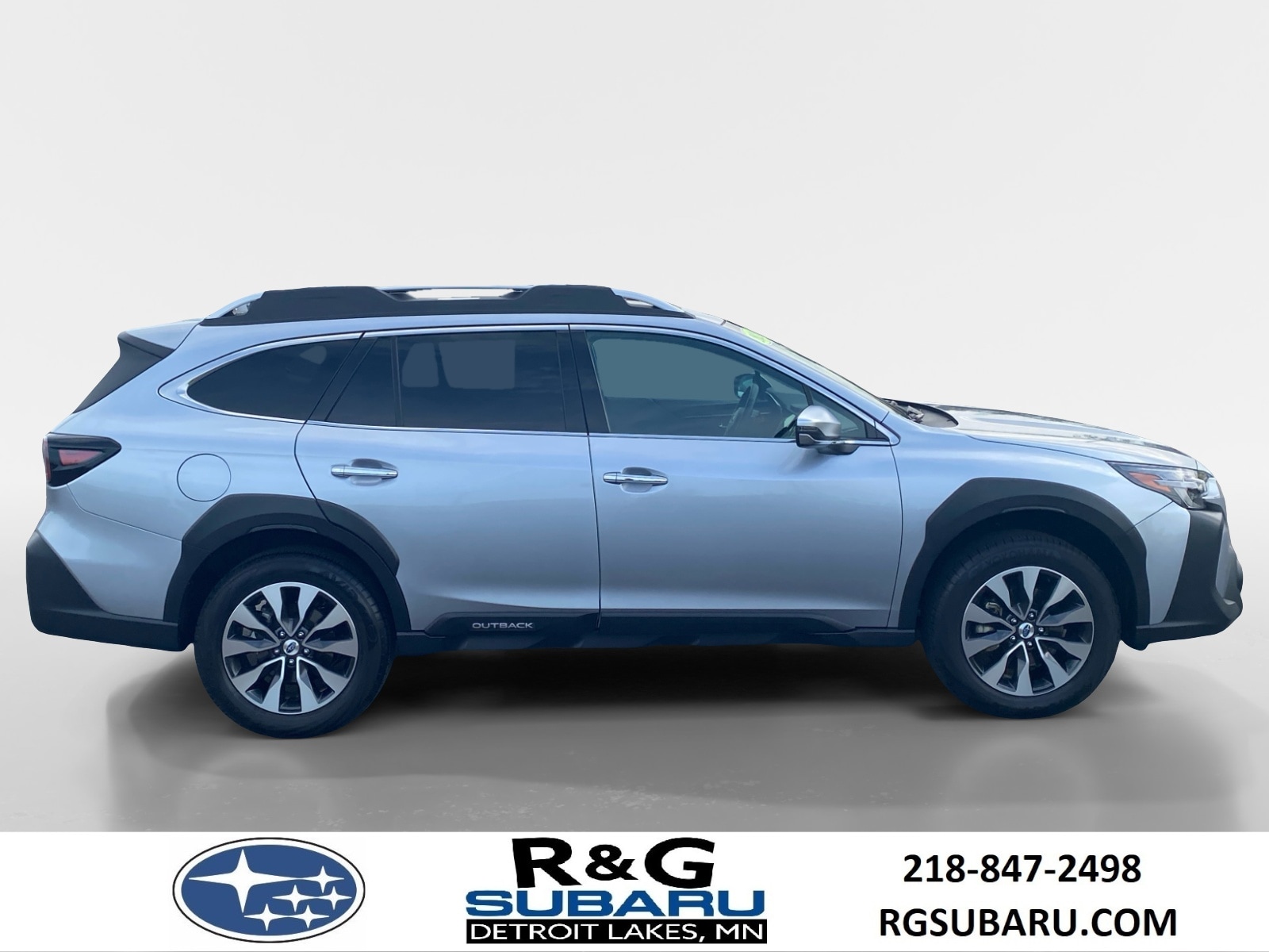 Used 2024 Subaru Outback Touring with VIN 4S4BTAPC5R3283492 for sale in Detroit Lakes, Minnesota
