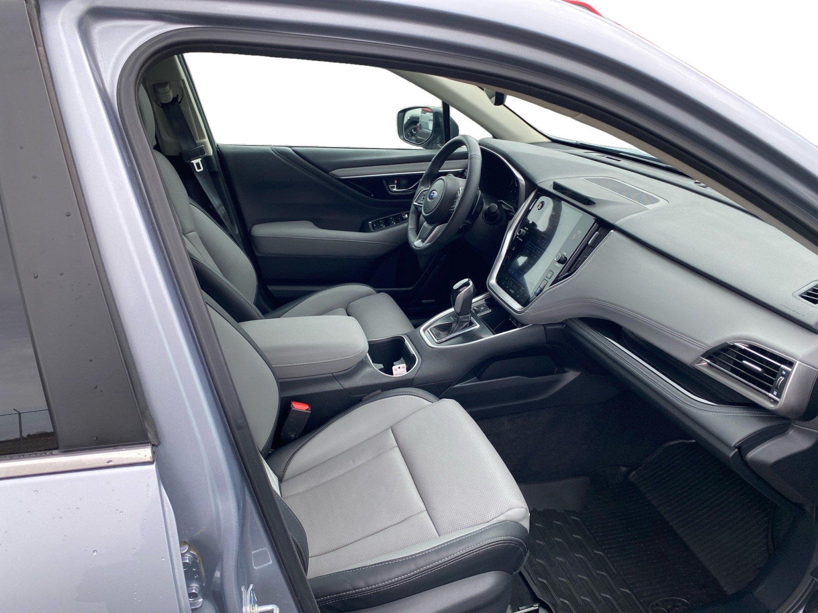 2025 Subaru Outback Limited - Photo 15