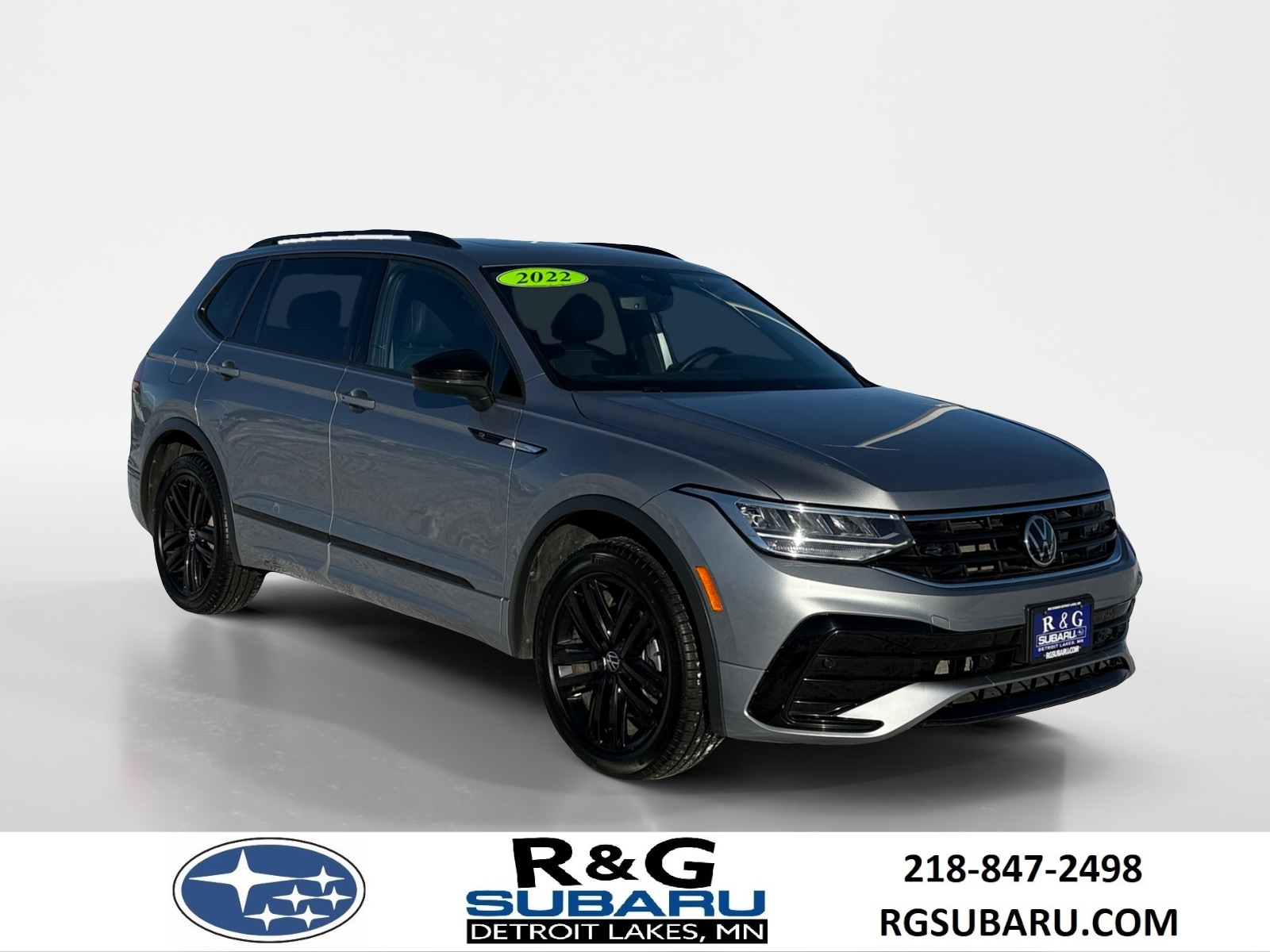 2022 Volkswagen Tiguan SE R-LINE BLACK
