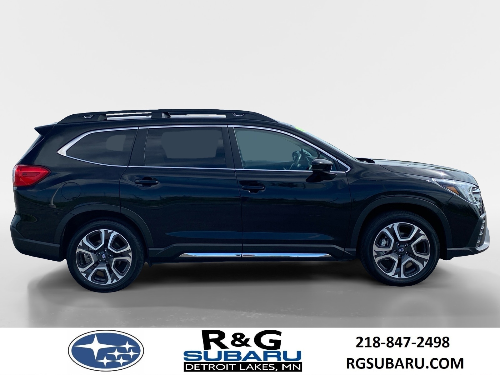Used 2025 Subaru Ascent Limited with VIN 4S4WMALD9S3408013 for sale in Detroit Lakes, Minnesota