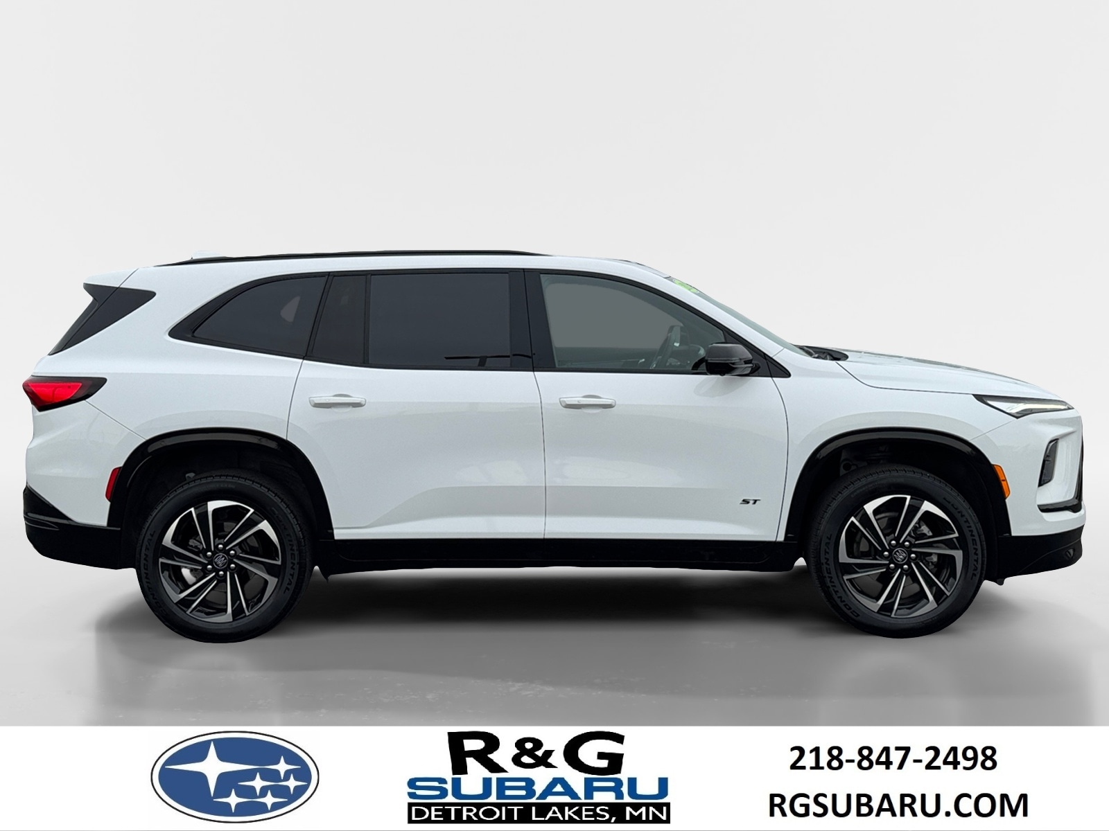 Used 2025 Buick Enclave Sport Touring with VIN 5GAEVBRS8SJ101082 for sale in Detroit Lakes, Minnesota