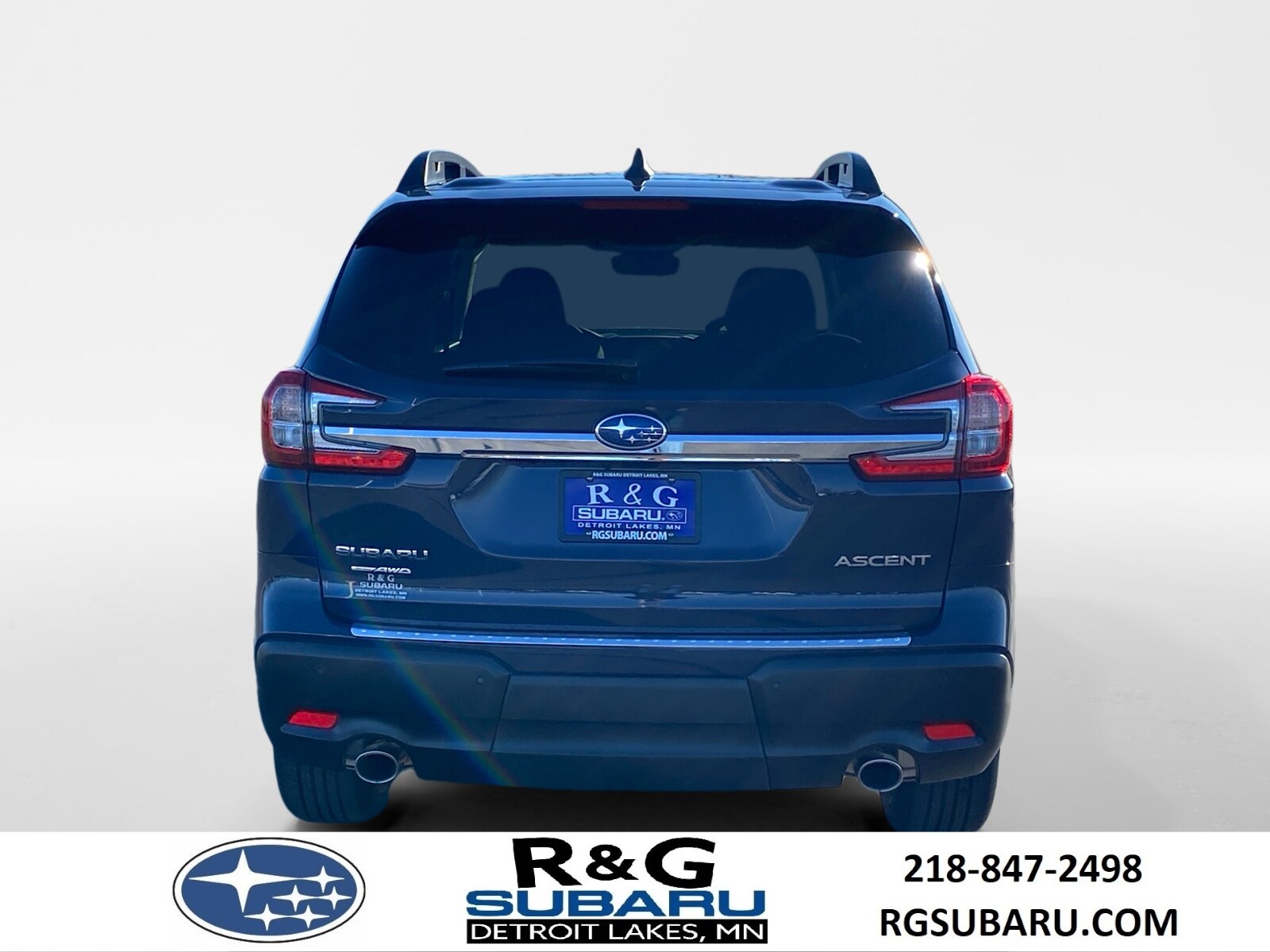 2025 Subaru Ascent Premium photo 3