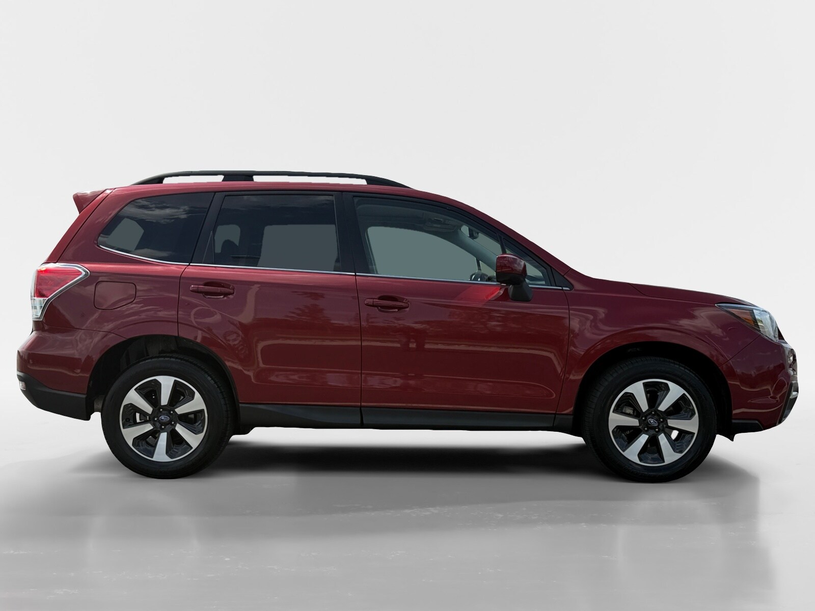 Used 2017 Subaru Forester Limited with VIN JF2SJAJC3HH424484 for sale in Detroit Lakes, Minnesota