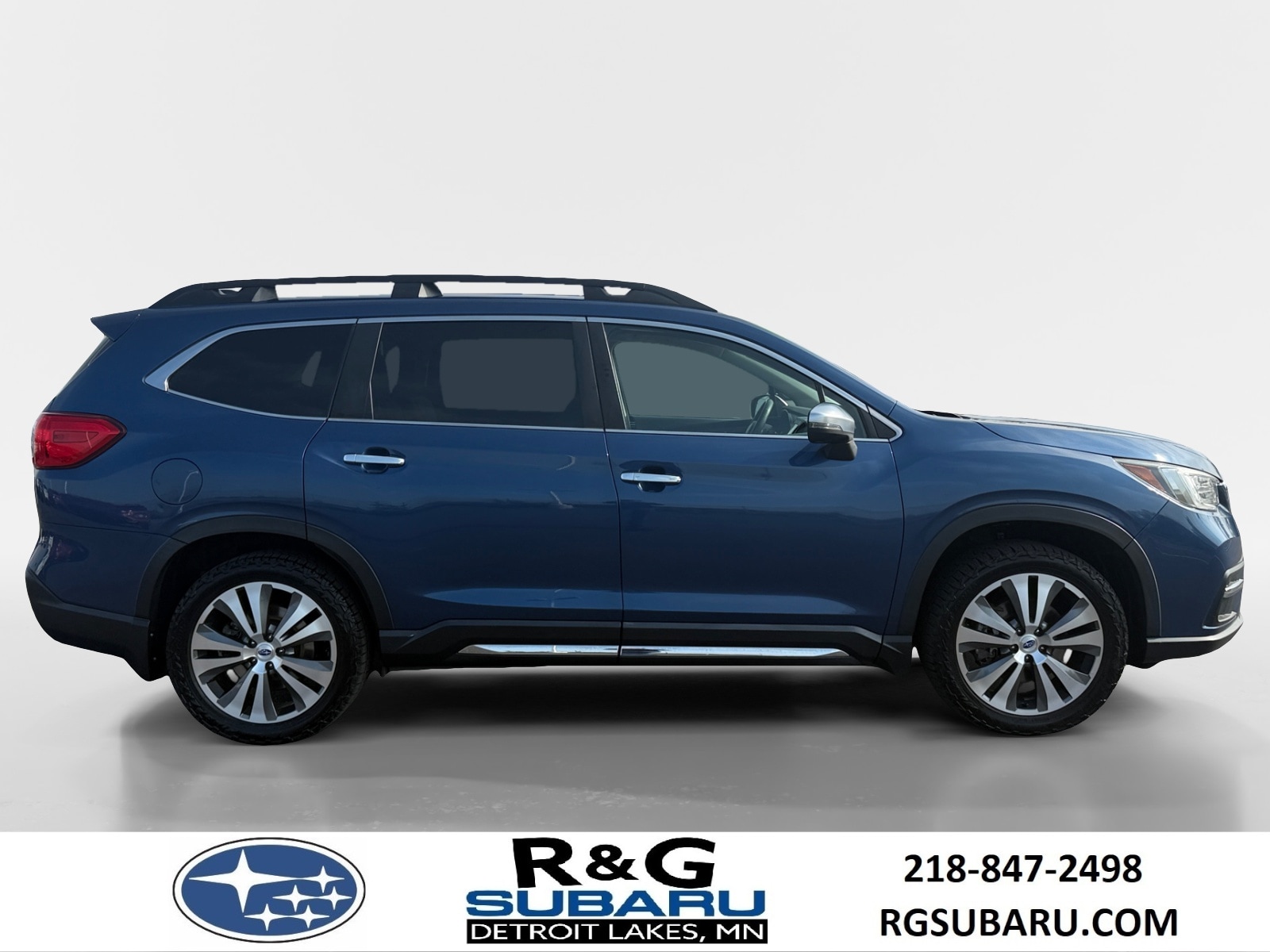 Used 2019 Subaru Ascent Touring with VIN 4S4WMARD4K3420965 for sale in Detroit Lakes, Minnesota