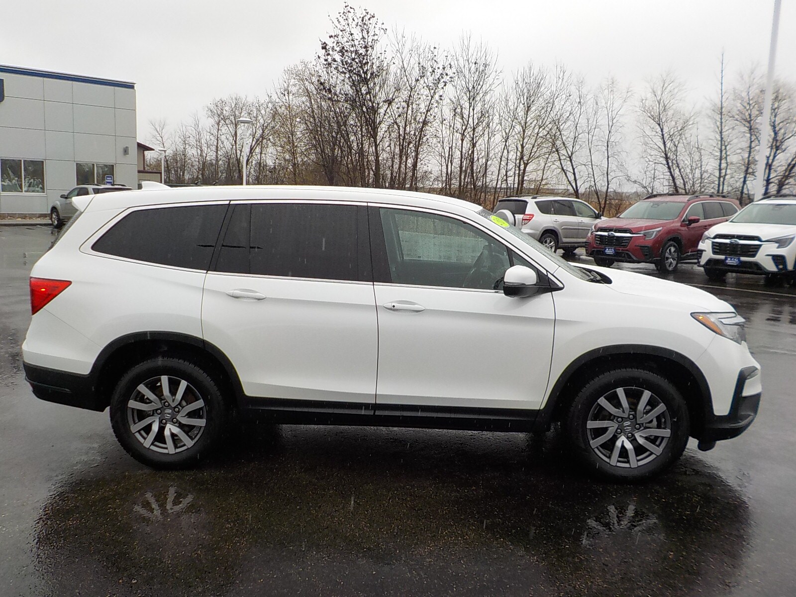Used 2020 Honda Pilot EX with VIN 5FNYF6H32LB062427 for sale in Detroit Lakes, Minnesota