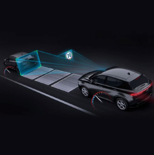 2023 Alfa Romeo Traffic Jam Assist Feature
