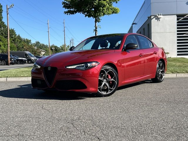 2018 Alfa Romeo Giulia 2.0 Ti Sport Auto AWD's photo