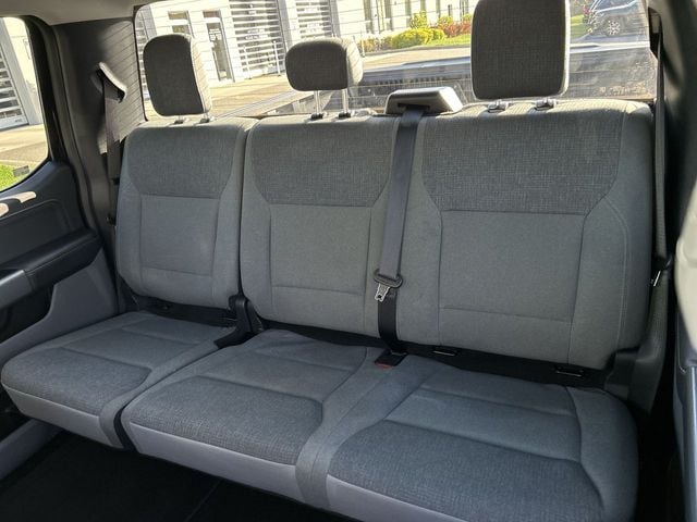 2025 Ford F-150 XLT - Photo 23