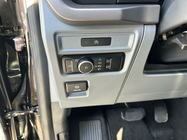 2025 Ford F-150 XLT - Photo 17