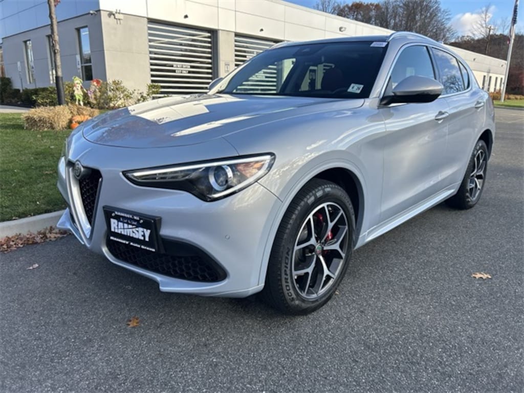 Used 2021 Alfa Romeo Stelvio Ti SUV