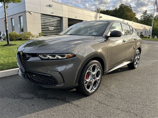 2024 Alfa Romeo Tonale Veloce photo 4