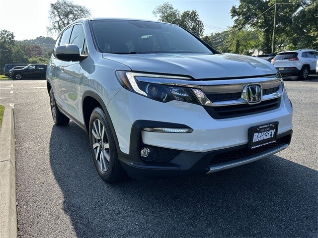 2020 Honda Pilot EX photo 2