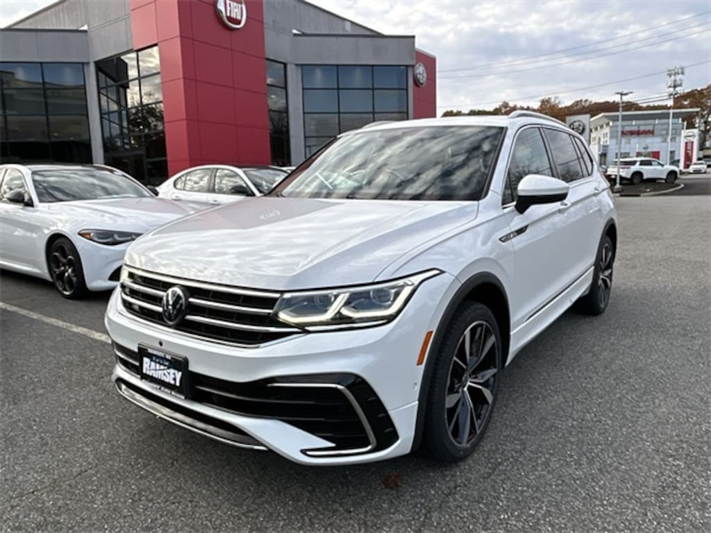 Used 2022 Volkswagen Tiguan 2.0T SEL R-Line SUV