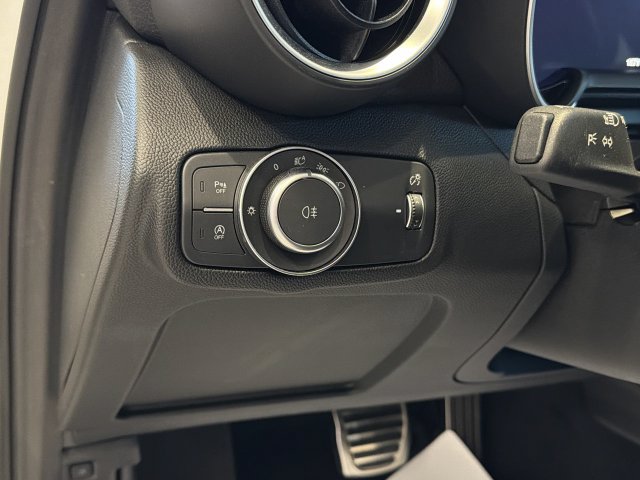 2026 Alfa Romeo Giulia Base - Photo 17