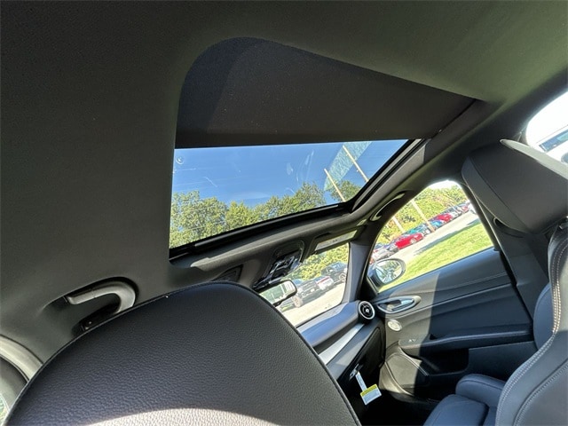 2025 Alfa Romeo Giulia Intensa - Photo 14