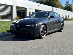 2025 Alfa Romeo Giulia INTENSA AWD Sedan