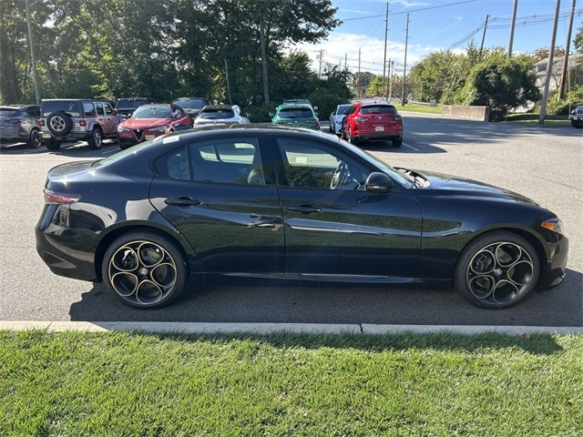 2025 Alfa Romeo Giulia Intensa - Photo 9