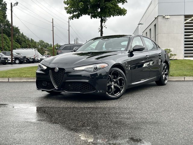 2023 Alfa Romeo Giulia Estrema AWD's photo