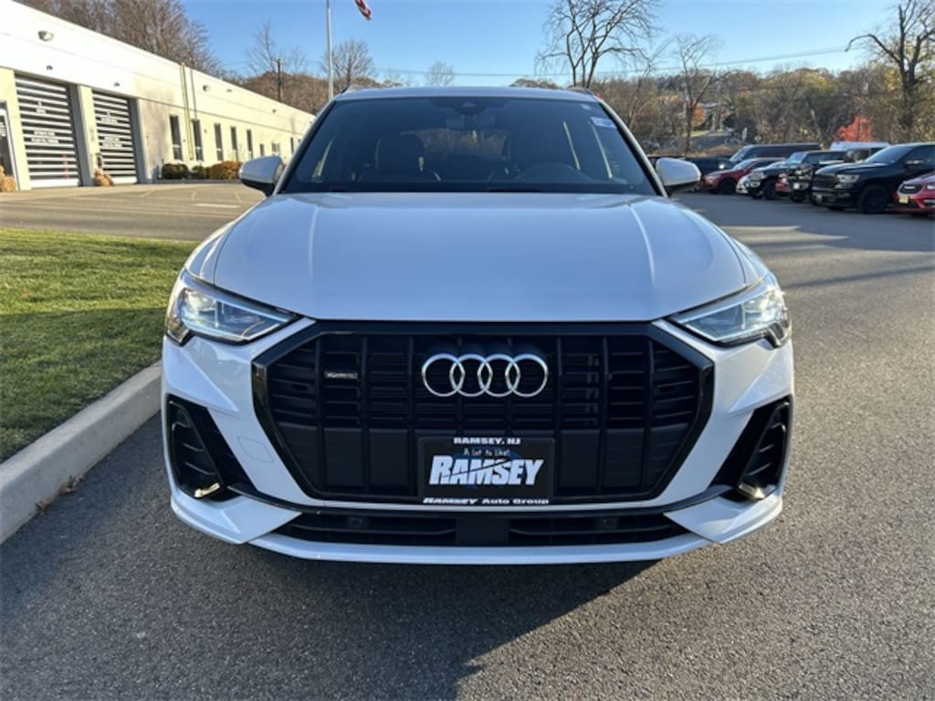 Used 2023 Audi Q3 Premium SUV