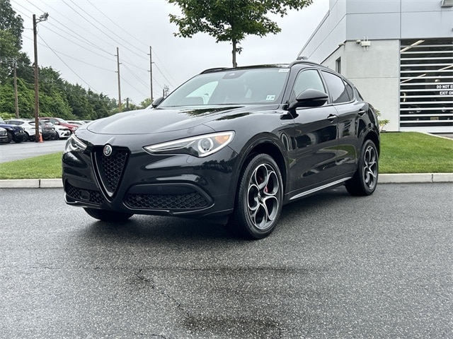 2023 Alfa Romeo Stelvio Veloce