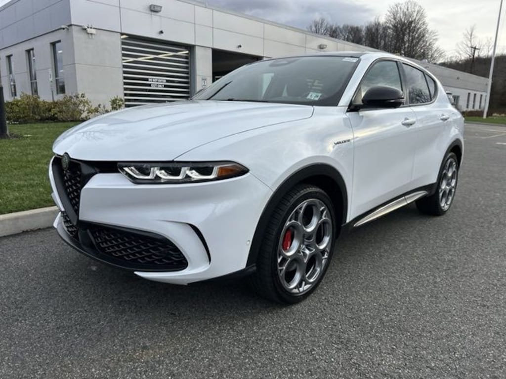 Used 2024 Alfa Romeo Tonale Veloce SUV