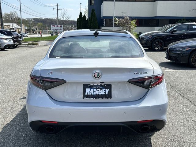 2026 Alfa Romeo Giulia Base - Photo 26
