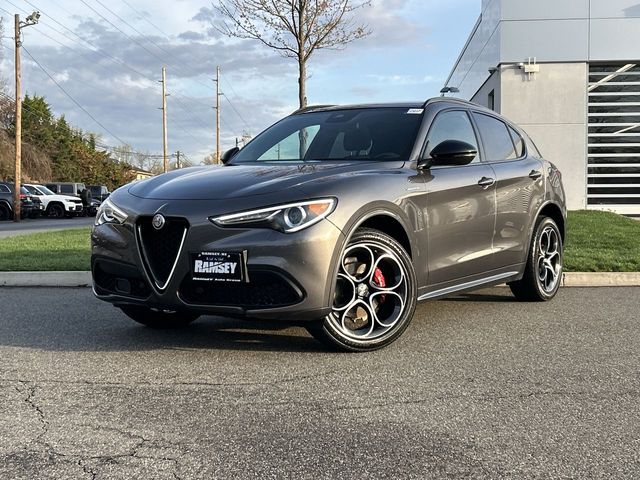 2023 Alfa Romeo Stelvio Veloce