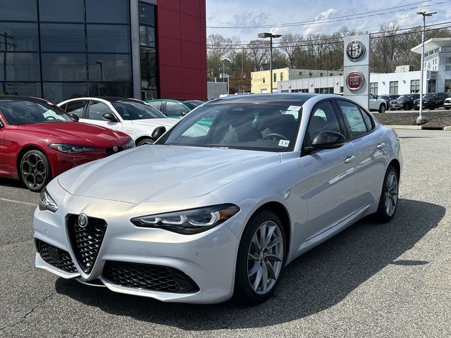 2026 Alfa Romeo Giulia Giulia AWD's photo