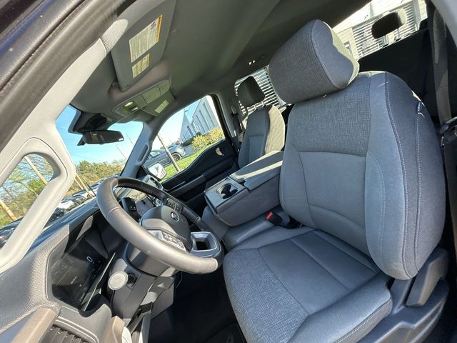 2025 Ford F-150 XLT - Photo 15