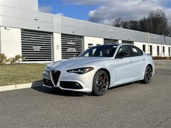 2025 Alfa Romeo Giulia AWD Sedan
