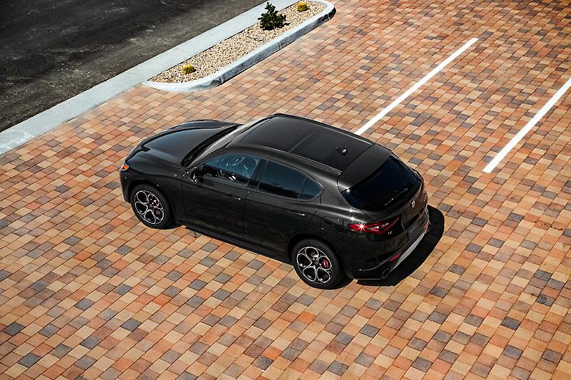 2022 Alfa Romeo Stelvio Veloce NJ