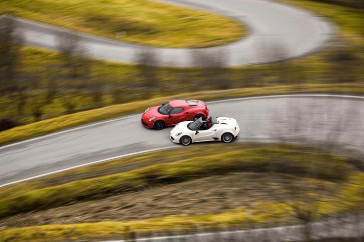 Alfa Romeo 4C Spider vs Coupe