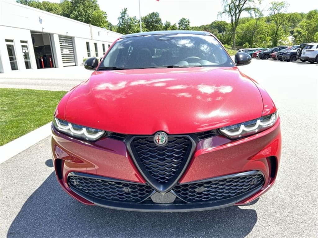 New 2025 Alfa Romeo Tonale Hybrid TRIBUTO ITALIANO EAWD Sport Utility