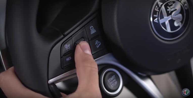 alfa romeo active cruise control