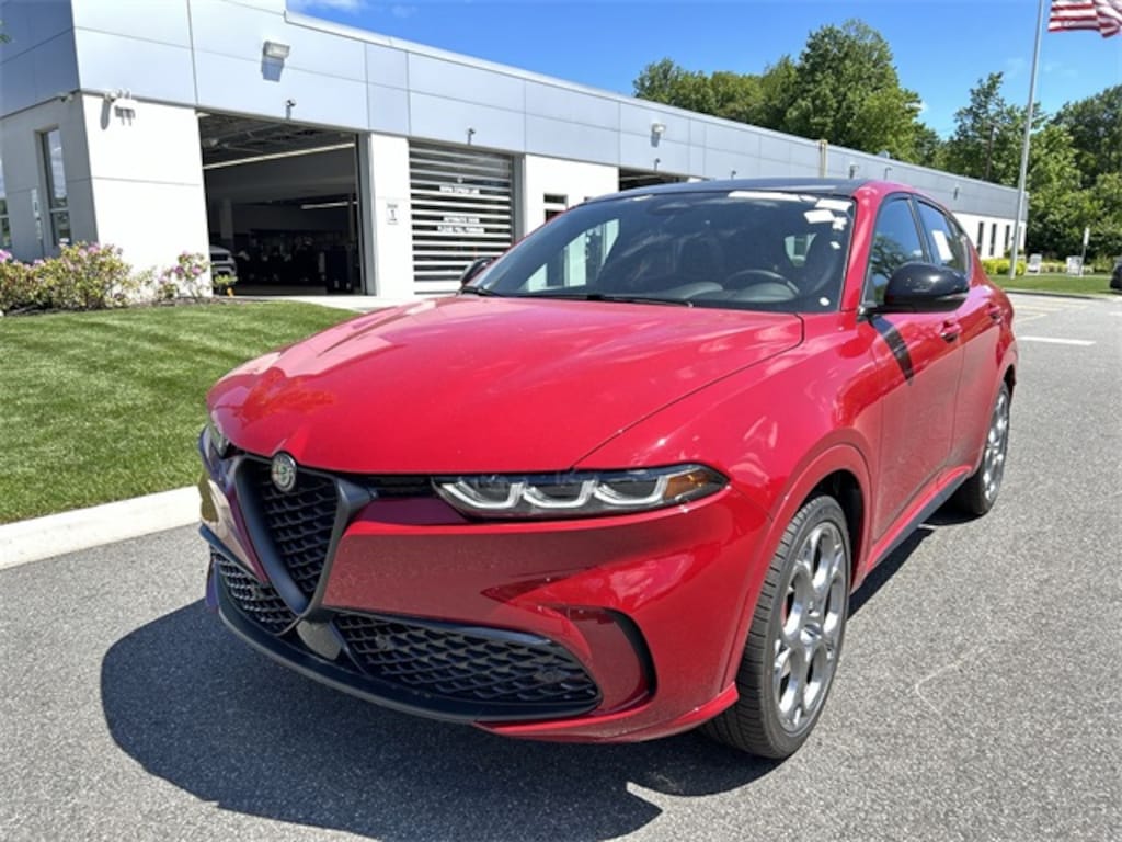 New 2025 Alfa Romeo Tonale Hybrid TRIBUTO ITALIANO EAWD Sport Utility