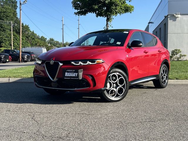 2024 Alfa Romeo Tonale TI's photo