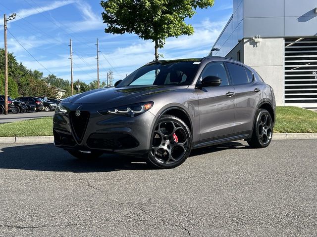 2024 Alfa Romeo Stelvio Veloce AWD's photo