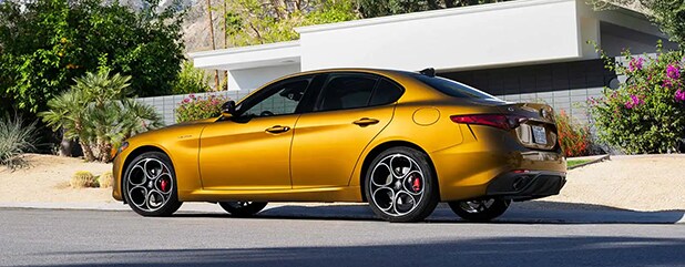 2023 Alfa Romeo Giulia new Estrema special edition lease special NJ
