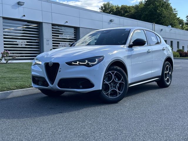 2026 Alfa Romeo Stelvio's photo