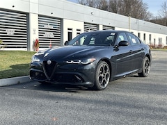 2025 Alfa Romeo Giulia INTENSA AWD Sedan
