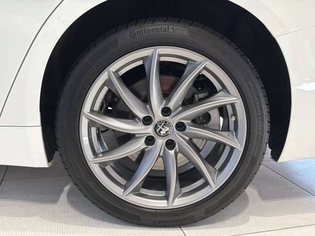 2026 Alfa Romeo Giulia Base - Photo 11
