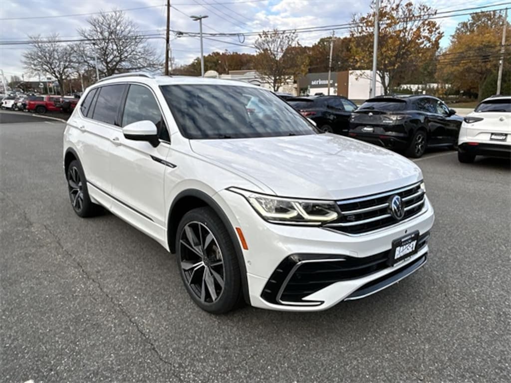 Used 2022 Volkswagen Tiguan 2.0T SEL R-Line SUV