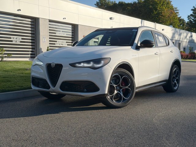 2026 Alfa Romeo Stelvio