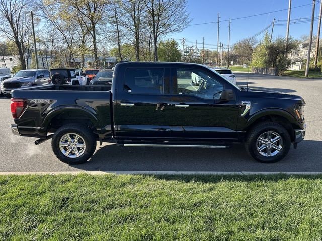 2025 Ford F-150 XLT - Photo 9