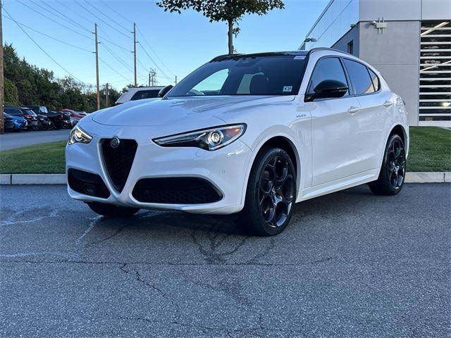 2023 Alfa Romeo Stelvio Veloce