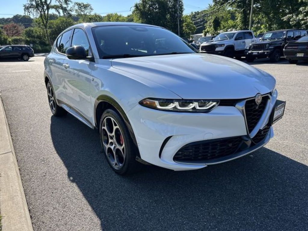 Used 2024 Alfa Romeo Tonale Ti SUV