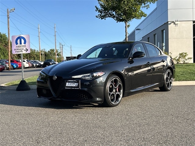 2022 Alfa Romeo Giulia