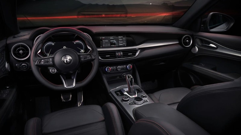 2024 Alfa Romeo Stelvio Competizione Features