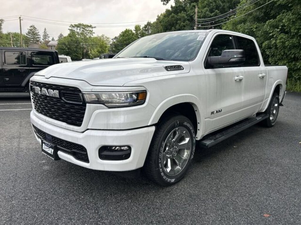 New 2026 Ram 1500 BIG HORN CREW CAB 4X4 5'7 BOX Pickup