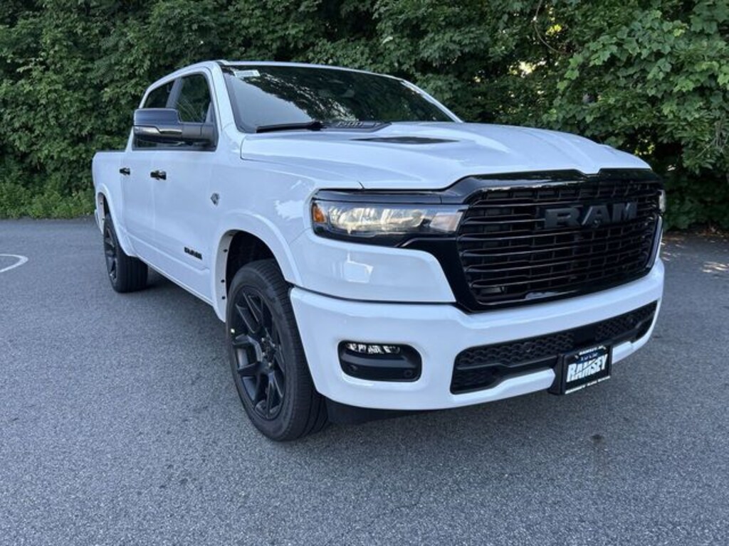 New 2026 Ram 1500 LARAMIE CREW CAB 4X4 5'7 BOX Pickup